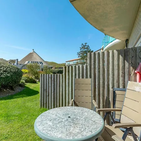 Appartement Beachside Escape W Terrace